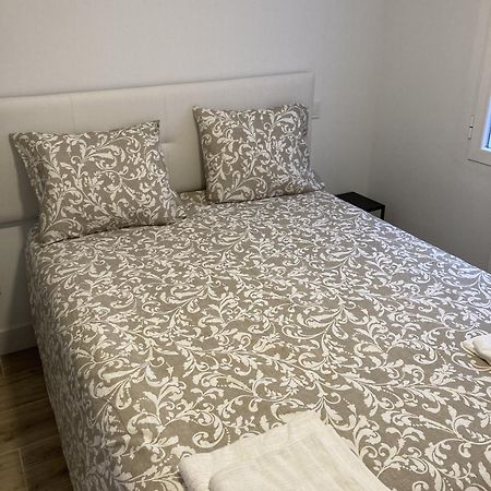 Plaza Castilla Apartments Мадрид Екстер'єр фото