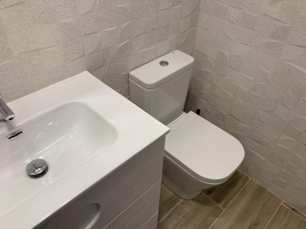 Plaza Castilla Apartments Мадрид Екстер'єр фото